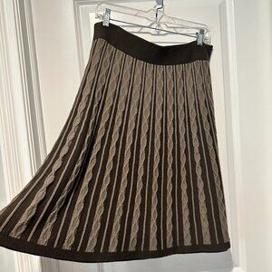 Mossimo Chocolate Brown w/Tan Chain Link Pattern Knit Midi, Size M